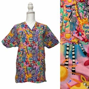 Peaches Uniforms Safari Animals Print Nursing Medical Scrub Top Women’s Small